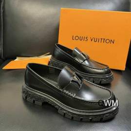Picture of Louis Vuitton Shoes _SKULVsz39-44WM101513307